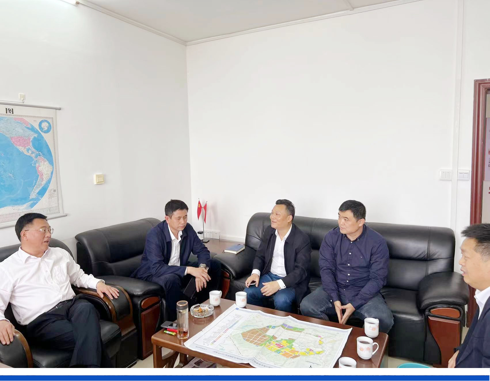 1652834296475931.jpg 1652834296475931.jpg